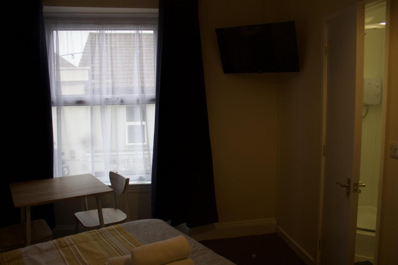 Elm Tree Guest House Weston-super-Mare Bagian luar foto